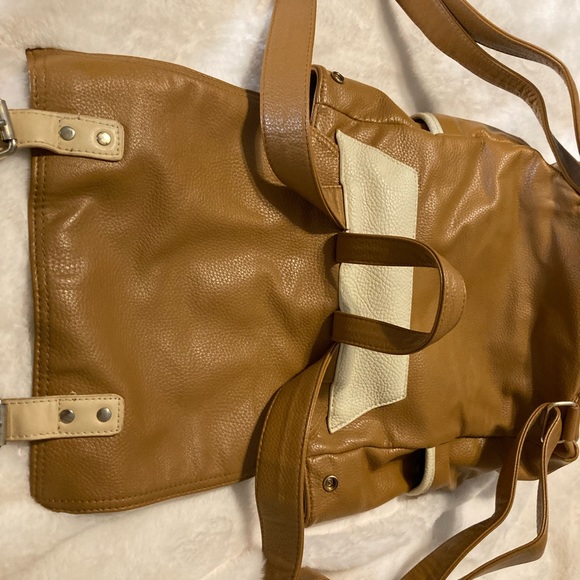 Leather two tone backpack - Picture 3 of 7